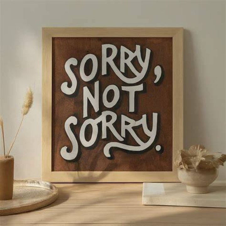 Omerett&agrave; The Great Sorry Not Sorry (Music Video)