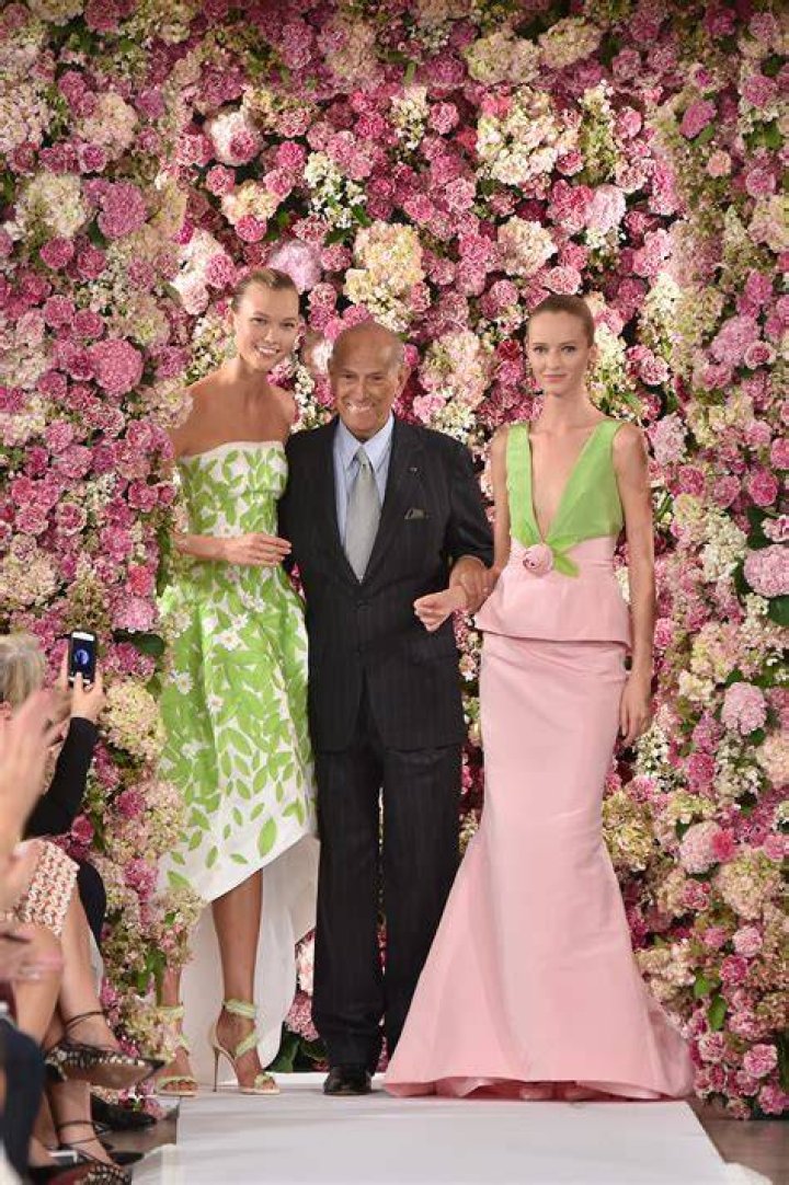 Oscar de la Renta Net Worth |