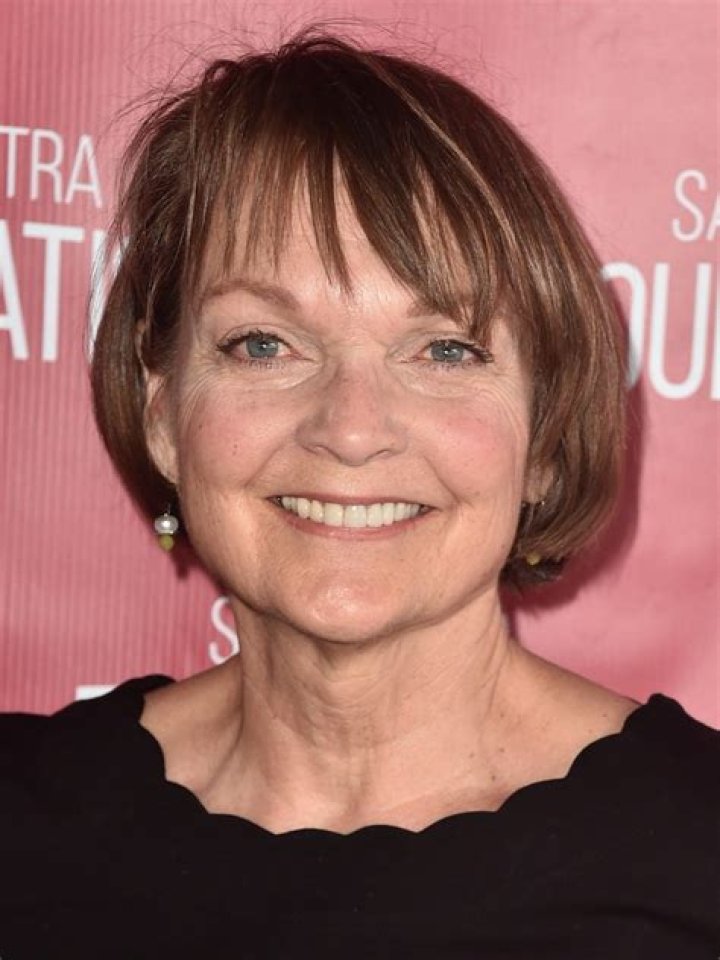 Pamela Reed Age, Birthday, Bio, Facts & More Famous Birthdays on
