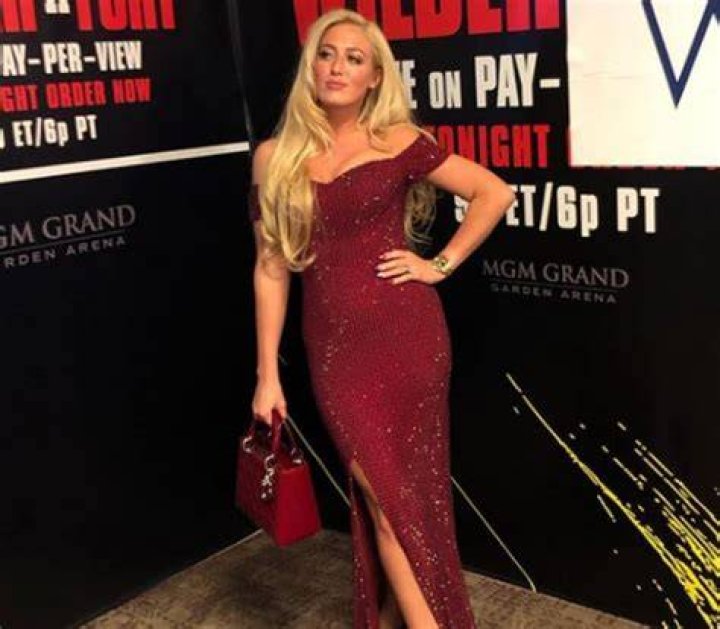 Paris Fury Wiki [Tyson Fury Wife], Age, Height, Family, Net Worth, Bio