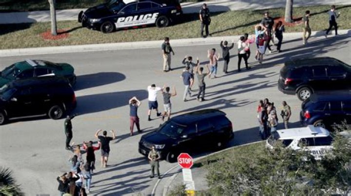 Parkland shooting verdict School security officer Scot Peterson
