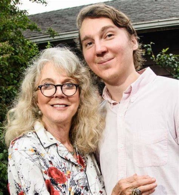Paul Dano parents Meet Paul Dano, Gladys Dano Celebrity FAQs
