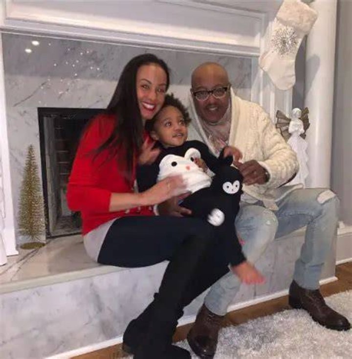 Peabo Bryson is Married to Wife Tanya Boniface Bryson. Kids.