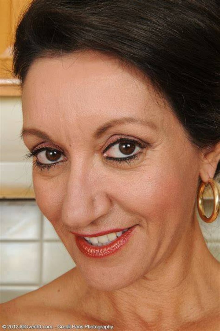Persia Monir Database All over 30 Album 8 (131 pictures)