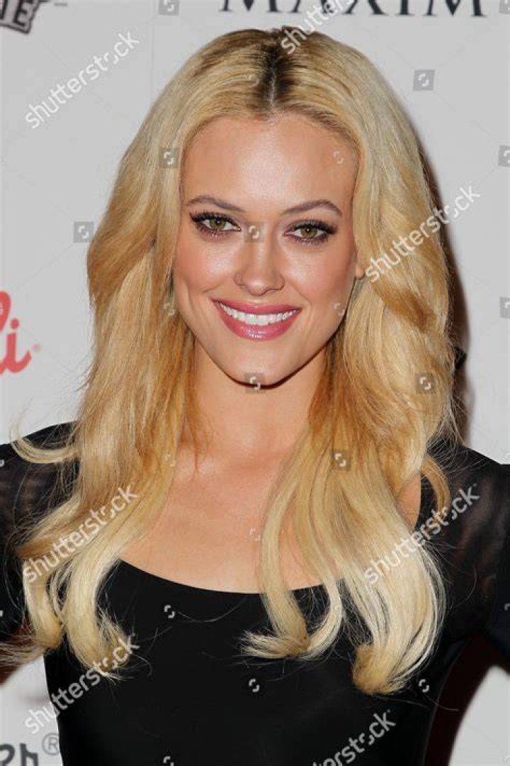 Peta Murgatroyd Net Worth 2021, Age, Height, Bio, Family, Career, Wiki