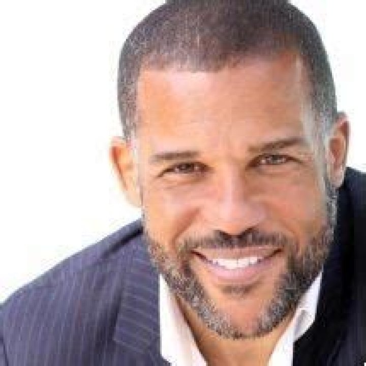 Peter Parros (PeterParros) / Twitter
