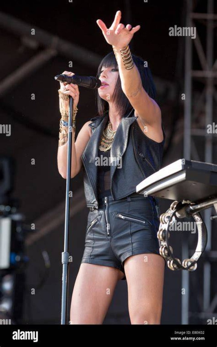Phantogram performs live in The Current studio Minnesota Public Radio