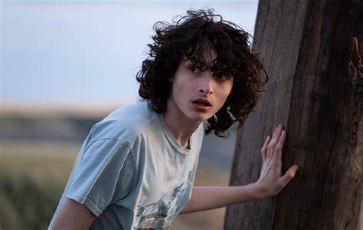 Photo de Finn Wolfhard S.O.S. Fant&ocirc;mes L'H&eacute;ritage Photo Finn