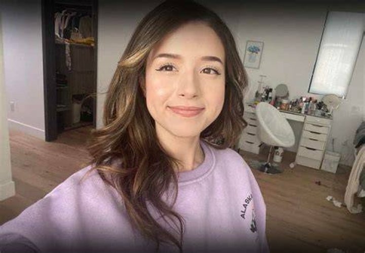 Picture of Pokimane