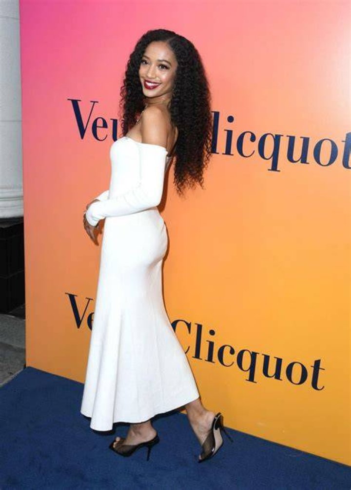 Picture of Samantha Logan