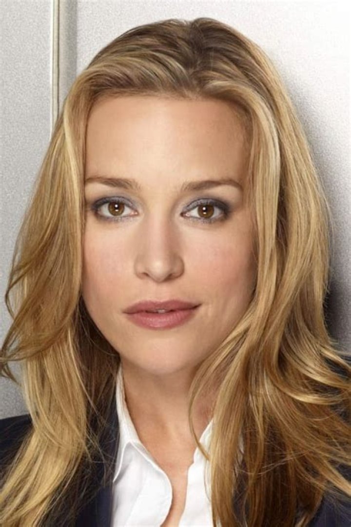 Piper Perabo Movies, Bio and Lists on MUBI