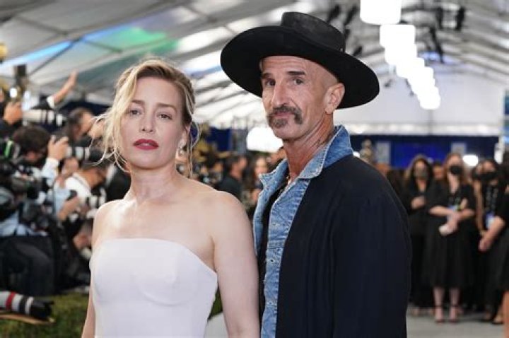 Piper Perabo, Stephen Kay Prep for TV Series 'The Fight' Hollywood