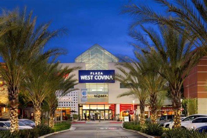 Plaza West Covina