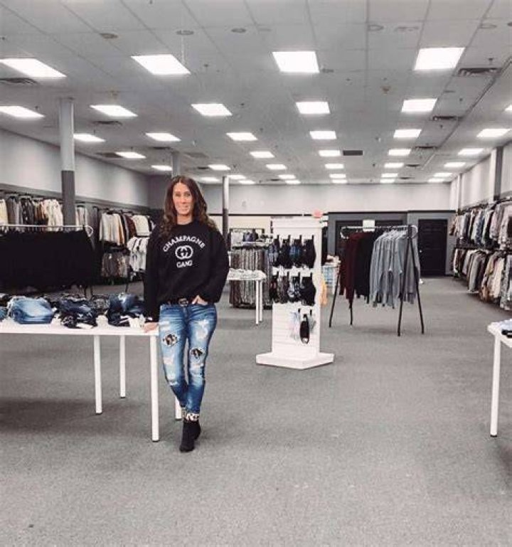Police arrest Long Island boutique owner with 40 million of fake