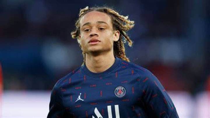 PSG Xavi Simons, la saison de la r&eacute;v&eacute;lation au PSV