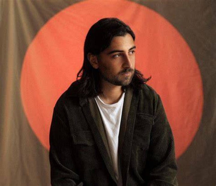 Q&A Noah Kahan reflects upon his identity in sophomore album &lsquo;I Was