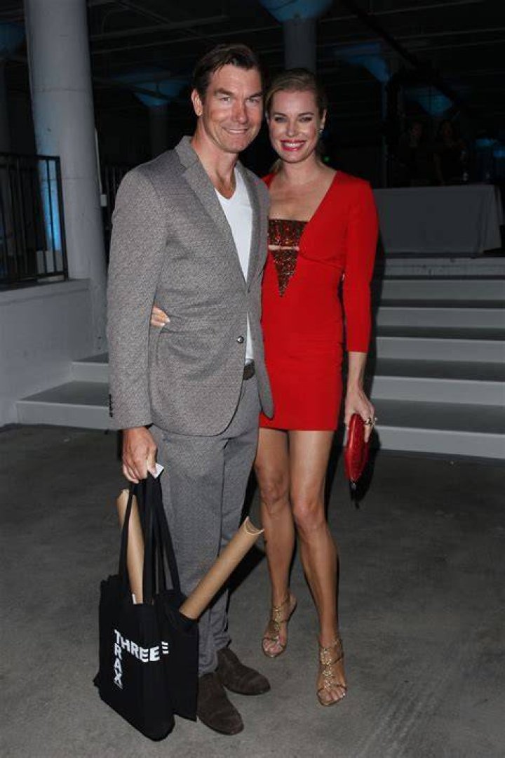 Rebecca Romijn and Jerry O'Connell in 2006 L'Amour! The Hottest