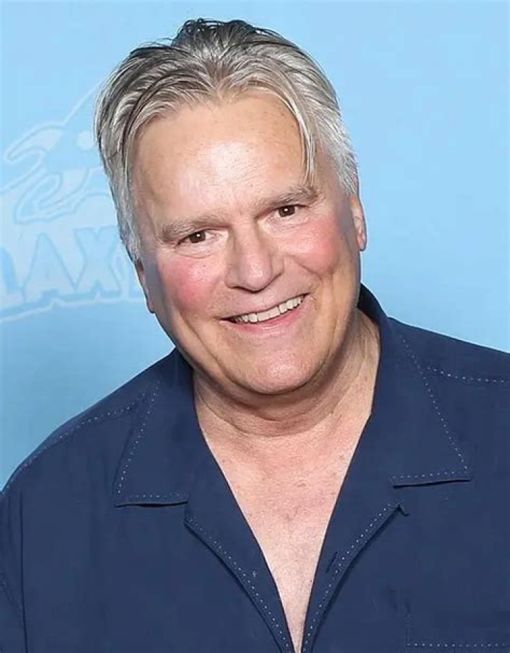 Richard Dean Anderson Bio, Wiki, Age, Height, Wife, Daughter, Movies, and Net Worth.