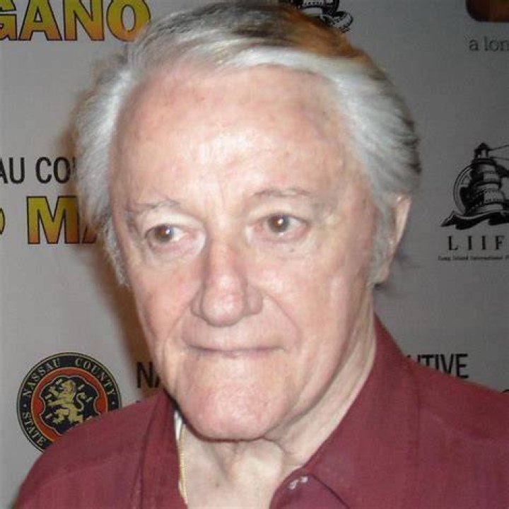 Robert Vaughn Death, Wife, Children, Family, Net Worth, Bio