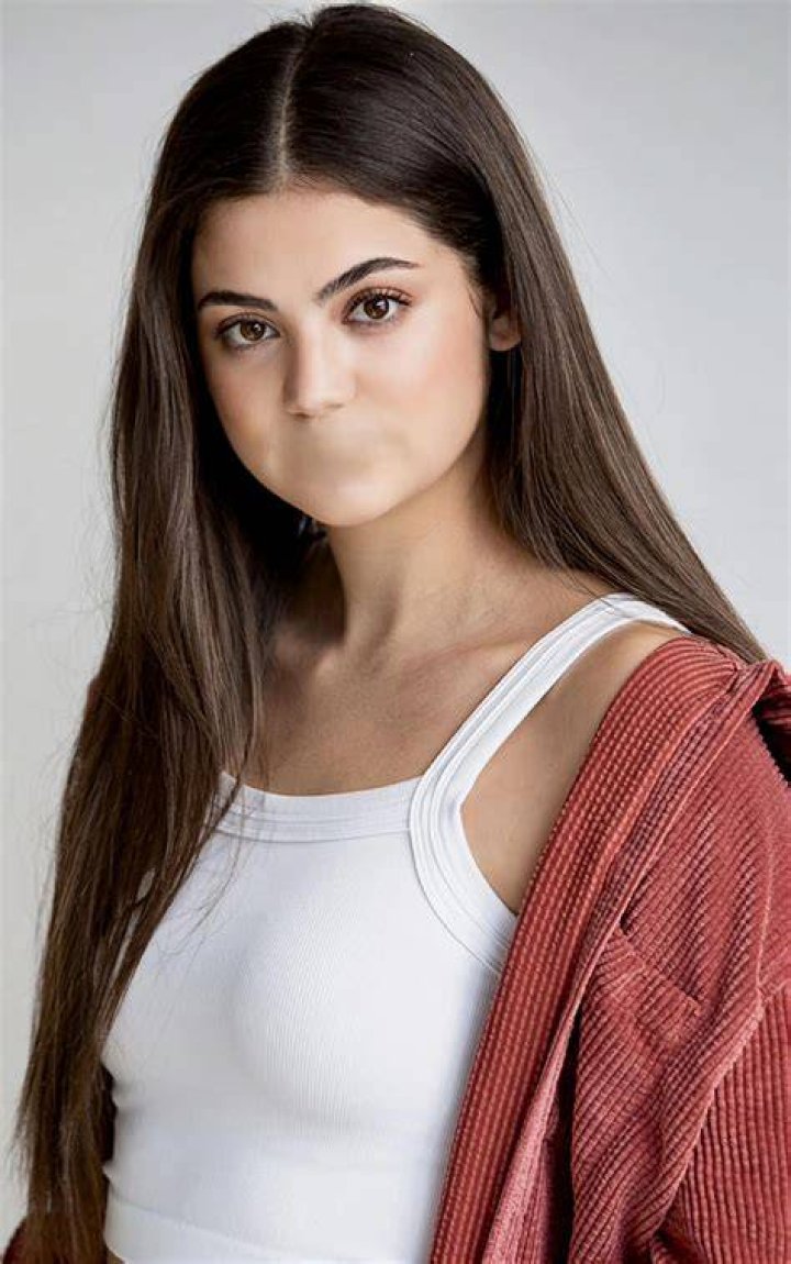 Sadie LaflammeSnow IMDb