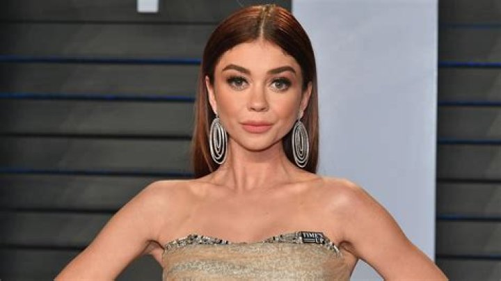 Sarah Hyland Biography Facts, Childhood, Family Life & Achievements