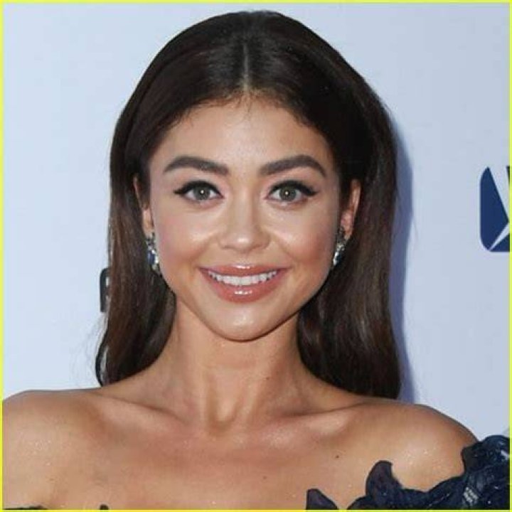 Sarah Hyland Net Worth 2023 Movies and TV Shows Wedding