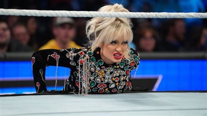 Scarlett Bordeaux "I Felt Content At WWE, But Now I Feel Joy And