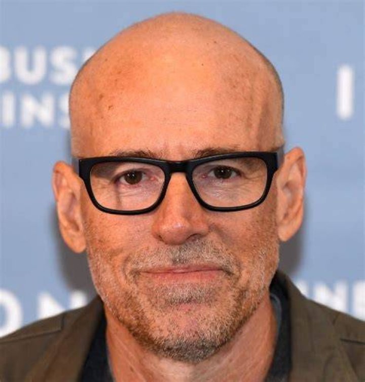 Scott Galloway Net Worth, Salary, Age, Height, Bio, Family, Career