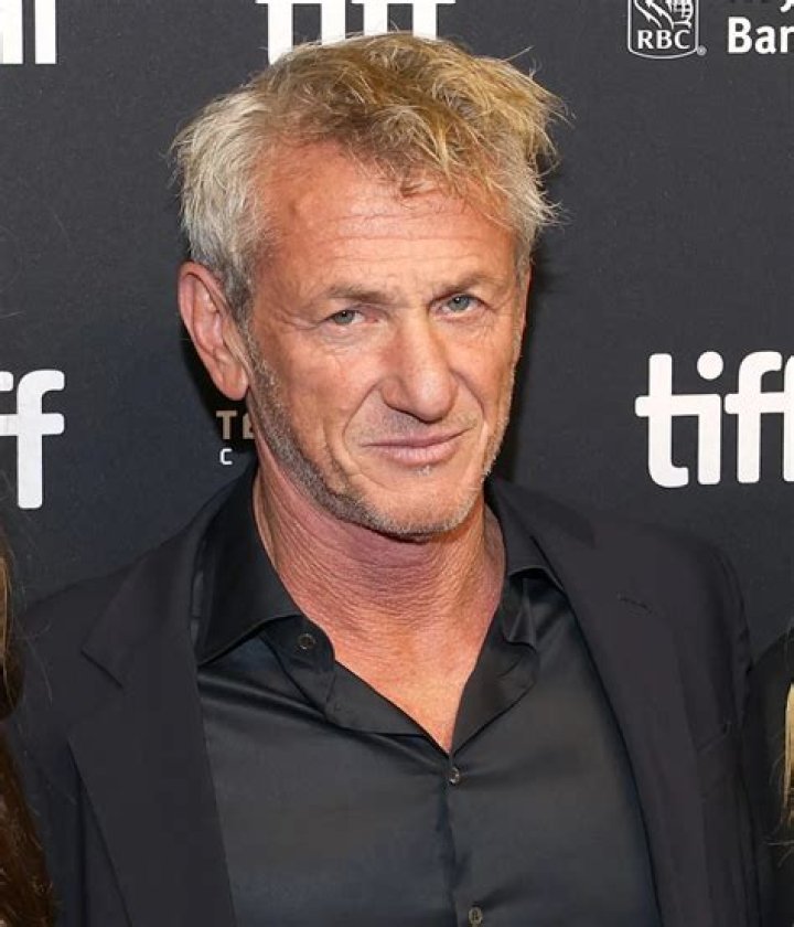 Sean Penn Still So in Love with Estranged Wife Leila