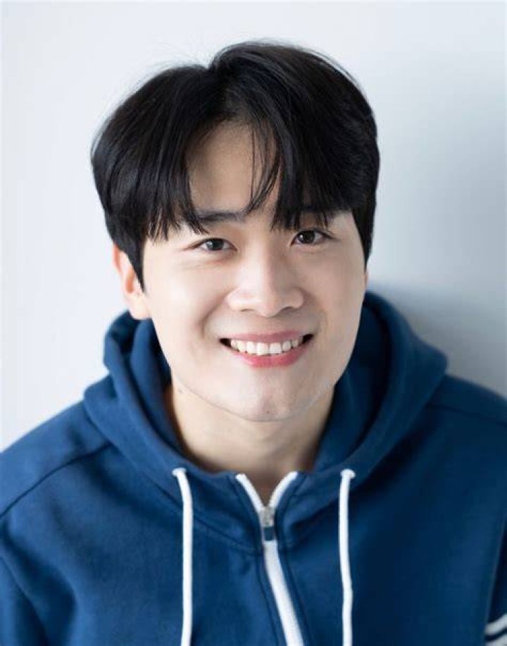 Seong Min Kim