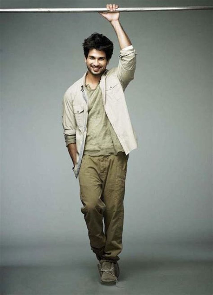 Shahid Kapoor Biography, Height & Life Story Super Stars Bio
