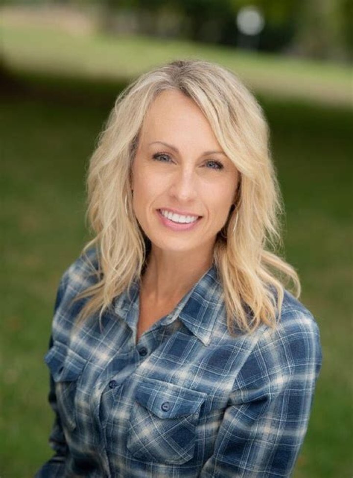 Shelby Peterson Of Kelso Died, Kerby's Fish Employee, Dies In Car Accident