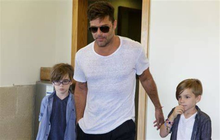 Single Celebrity Parents Raising Children On Their Own Radar Online