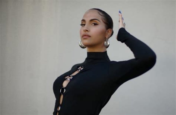 Snoh Aalegra Wiki, Bio, Age, Height, Parents, Nationality, Net Worth