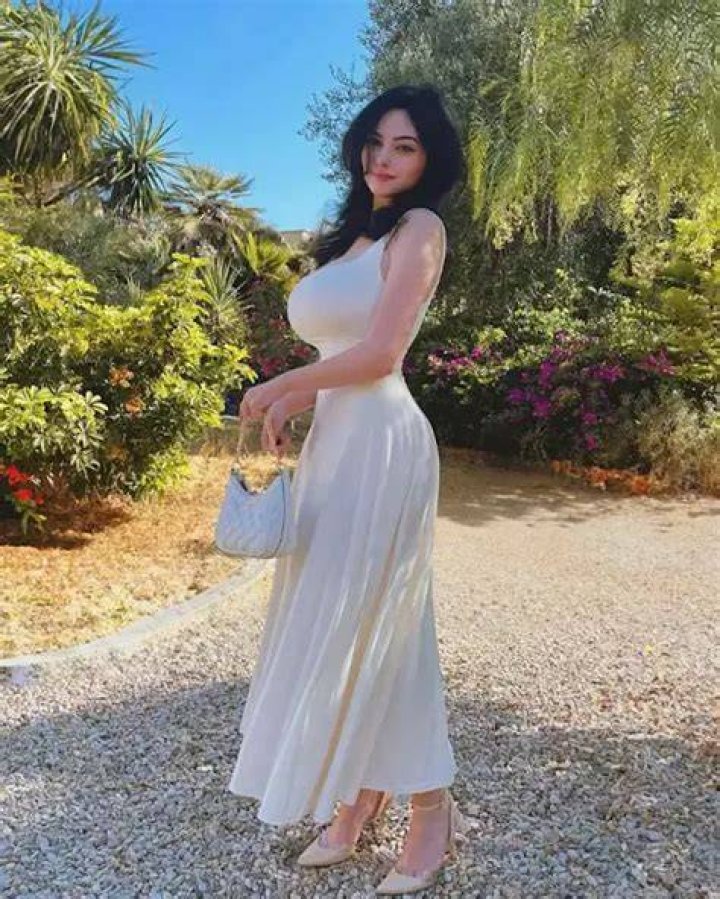 Sofia Mina Delle Cave Bio, Age, Wiki Models Biography DaftSex HD