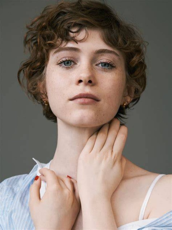 Sophia Lillis Biography, Age, Wiki, Height, Weight, Boyfriend, Family