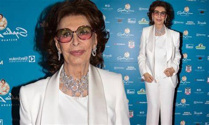 Sophia Loren Today 2020 / Sophia Loren Unveils Her First Movie Role In