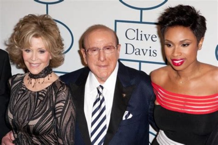 Star signing: Clive Davis and Whitney Houston photographed at the signing of her contract with Arista Records in 1983