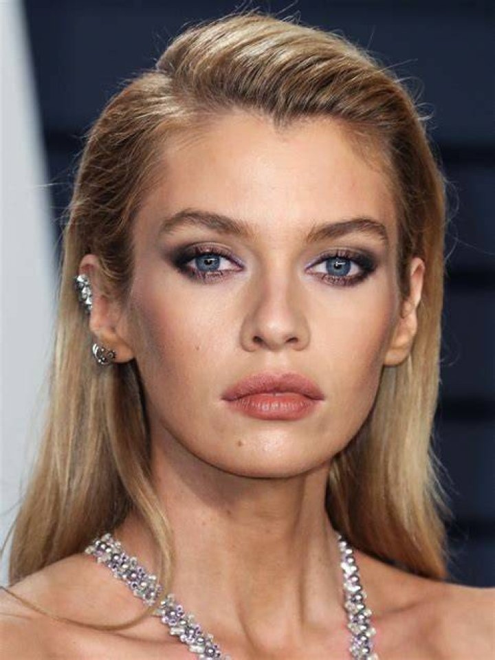 Stella Maxwell's Feet I piedi di Stella Maxwell Celebrities Feet 2023