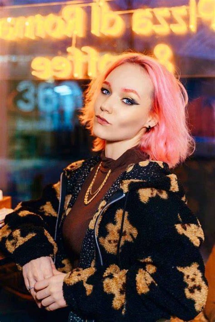 Sunny_Alice Skype SkyPrivate Girl Profile & Live Cam Show SkyPrivate