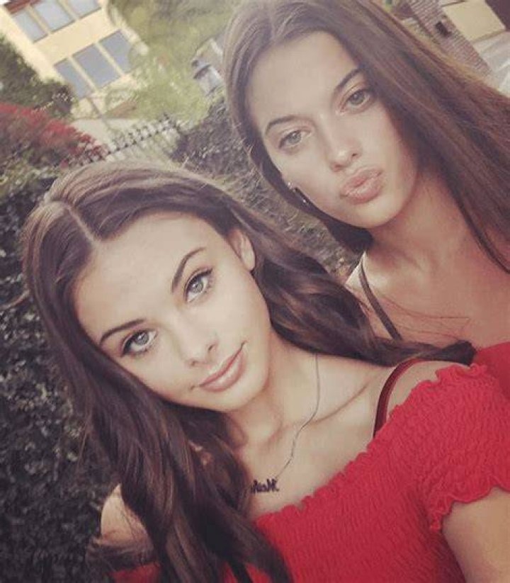 Taya Brooks & Meika Woollard Little girl models, Sexy girls, Preteen