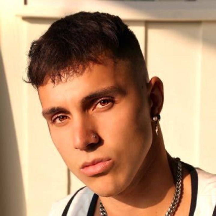 Tayo Ricci tayoricci , Twitter Profile