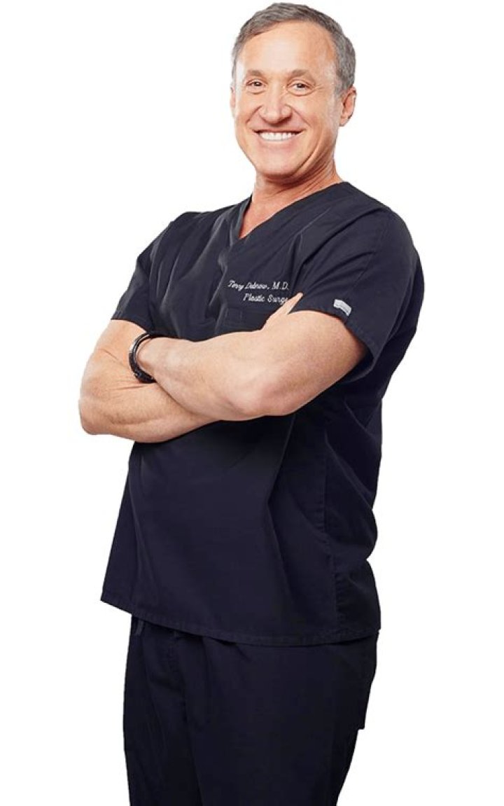 Terry Dubrow's Daughters Ask for Plastic Surgery Procedures &lsquo;Daily&rsquo;