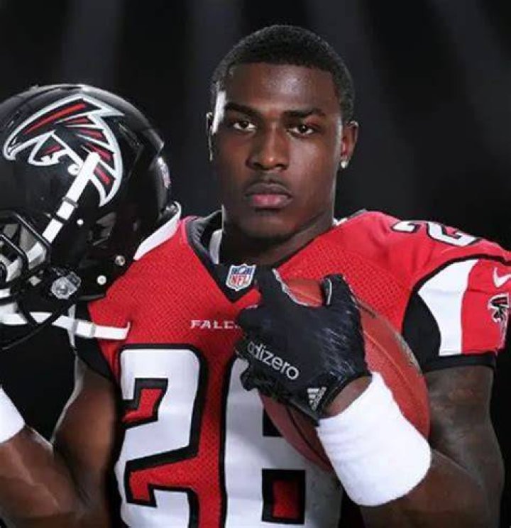 Tevin Coleman Net Worth 2018 What is this NFL football player worth?