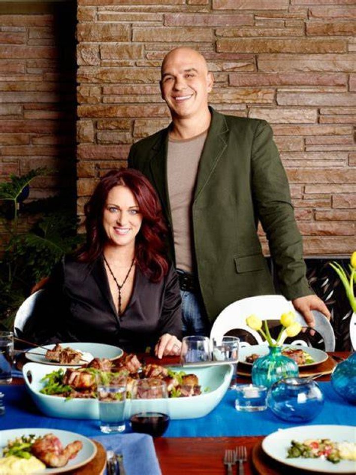 The Family Sanchez Michael Symon book signing, Ernie the dancer, Ev