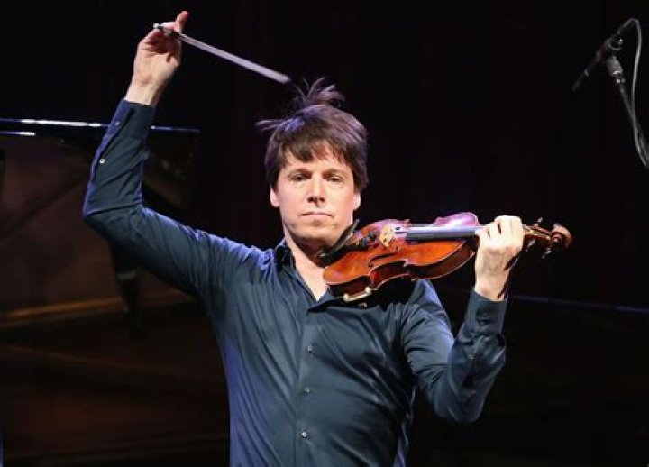 The time violinist Joshua Bell went busking in the subway, and noone