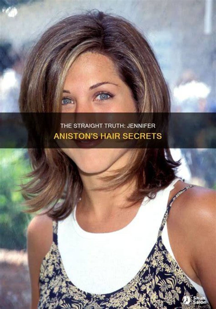The Truth About Jennifer Aniston's Relationship With Her Parents