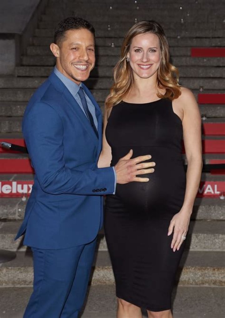 Theo Rossi & Wife Expecting First Child Theo rossi, Celebrity baby
