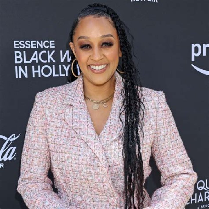 Tia Mowry On Losing PostBaby Weight Her Way After Being FatShamed