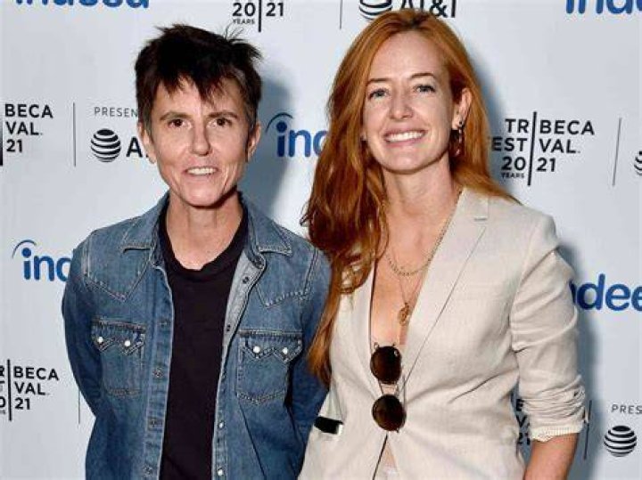 Tig Notaro – Bio, Wife (Stephanie Allynne) and Children (Twins), Cancer and Net Worth